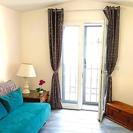 Chic Apartment Fiumicino Luaran gambar